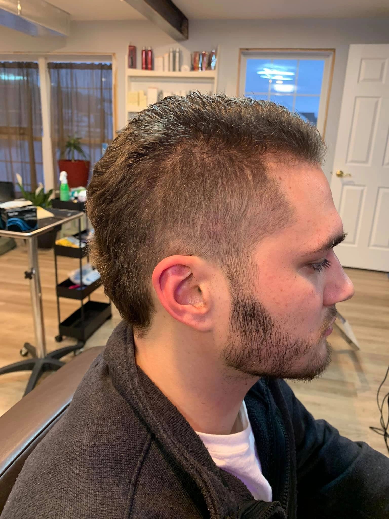 Man undercut hairstyle
